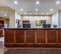 Comfort Suites Lobby