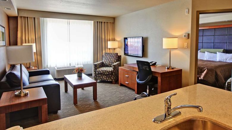 <b>Homesuites Regina East Room</b>. Images powered by <a href="https://iceportal.shijigroup.com/" title="IcePortal" target="_blank">IcePortal</a>.