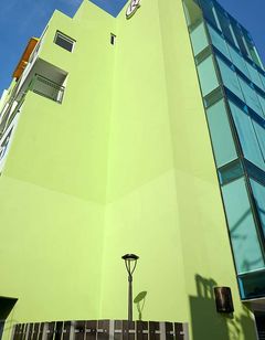 R Hotel Kingston