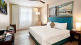 R Hotel Kingston Room