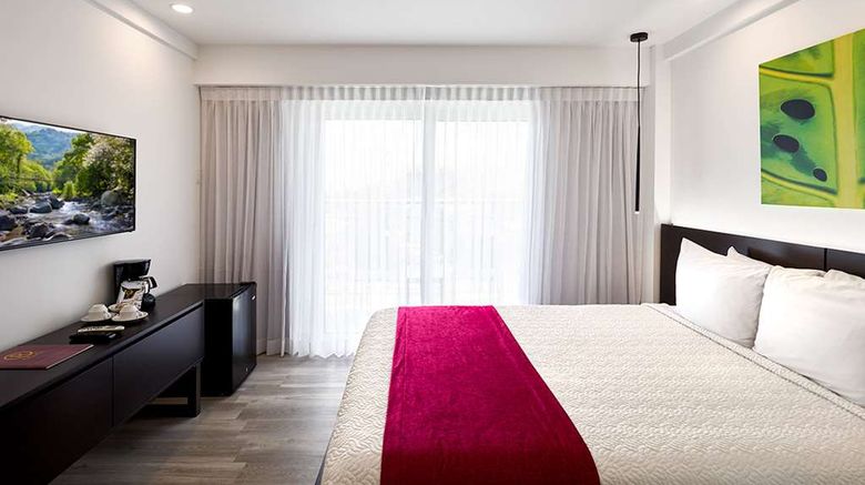 <b>R Hotel Kingston Suite</b>. Images powered by <a href="https://iceportal.shijigroup.com/" title="IcePortal" target="_blank">IcePortal</a>.