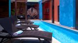 R Hotel Kingston Pool