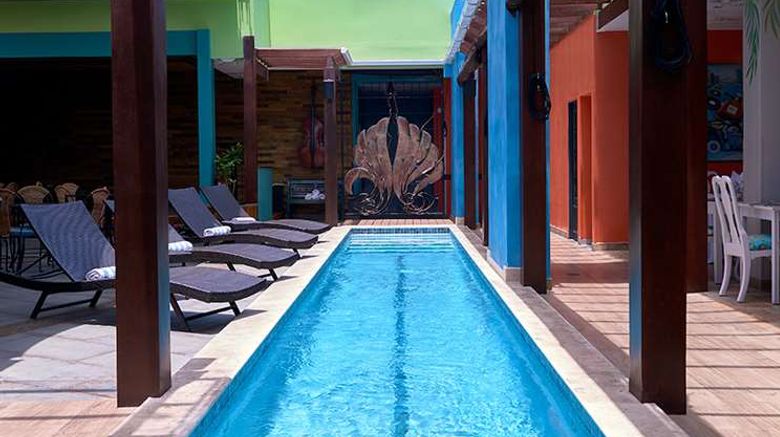 <b>R Hotel Kingston Pool</b>. Images powered by <a href="https://iceportal.shijigroup.com/" title="IcePortal" target="_blank">IcePortal</a>.