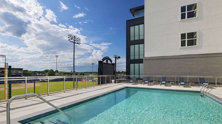 <b>Hyatt Place Greensboro Downtown Pool</b>. Images powered by <a href="https://iceportal.shijigroup.com/" title="IcePortal" target="_blank">IcePortal</a>.