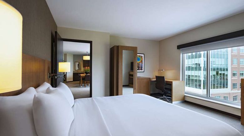<b>Hyatt Place Greensboro Downtown Suite</b>. Images powered by <a href="https://iceportal.shijigroup.com/" title="IcePortal" target="_blank">IcePortal</a>.