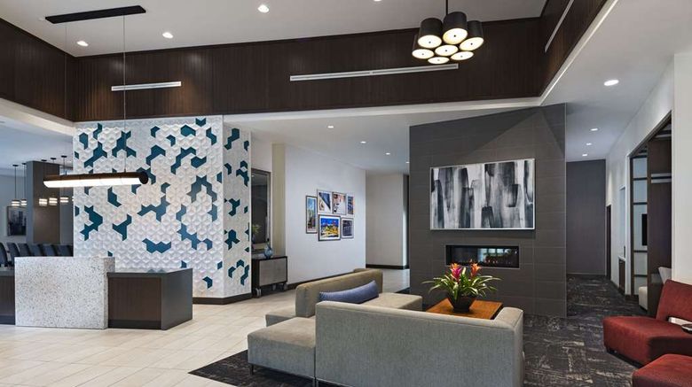 <b>Hyatt Place Greensboro Downtown Lobby</b>. Images powered by <a href="https://iceportal.shijigroup.com/" title="IcePortal" target="_blank">IcePortal</a>.
