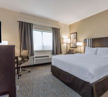 Wingate by Wyndham Gurnee Room