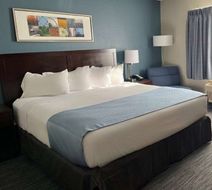 Wingate by Wyndham Great Falls Room