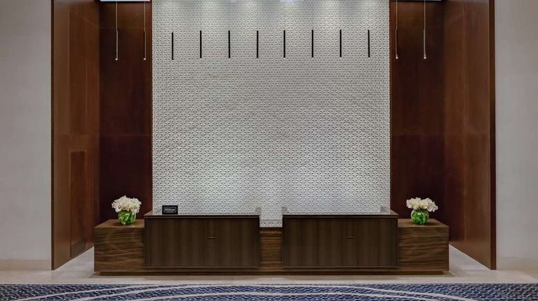 <b>Hilton Guadalajara Midtown Lobby</b>. Images powered by <a href="https://iceportal.shijigroup.com/" title="IcePortal" target="_blank">IcePortal</a>.