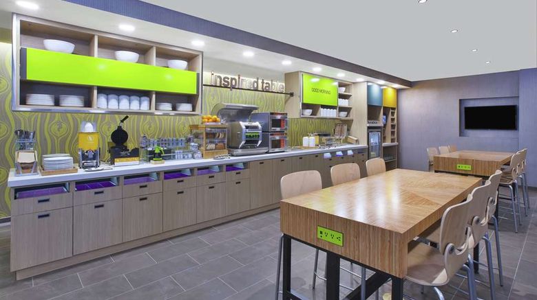 <b>Home2 Suites by Hilton Holland Restaurant</b>. Images powered by <a href="https://iceportal.shijigroup.com/" title="IcePortal" target="_blank">IcePortal</a>.