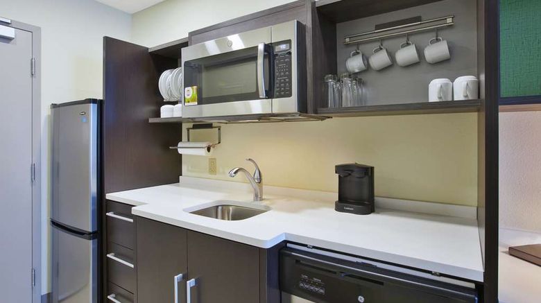 <b>Home2 Suites by Hilton Holland Other</b>. Images powered by <a href="https://iceportal.shijigroup.com/" title="IcePortal" target="_blank">IcePortal</a>.