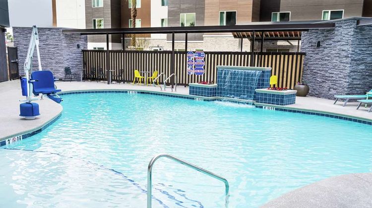 Home2 Suites Las Vegas Tropicana Ave Pool