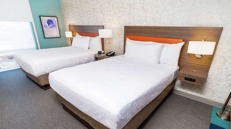 <b>Home2 Suites Las Vegas Tropicana Ave Room</b>. Images powered by <a href="https://iceportal.shijigroup.com/" title="IcePortal" target="_blank">IcePortal</a>.