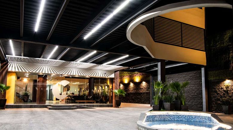 <b>Comfort Inn Irapuato Exterior</b>. Images powered by <a href="https://iceportal.shijigroup.com/" title="IcePortal" target="_blank">IcePortal</a>.