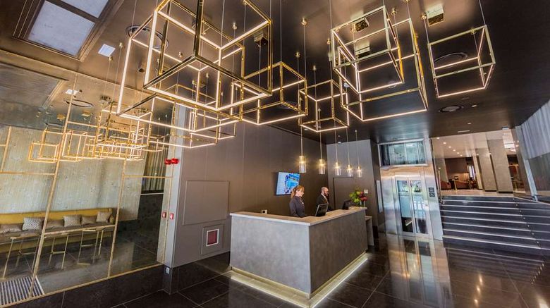 <b>Hotel Catalonia Granada Lobby</b>. Images powered by <a href="https://iceportal.shijigroup.com/" title="IcePortal" target="_blank">IcePortal</a>.