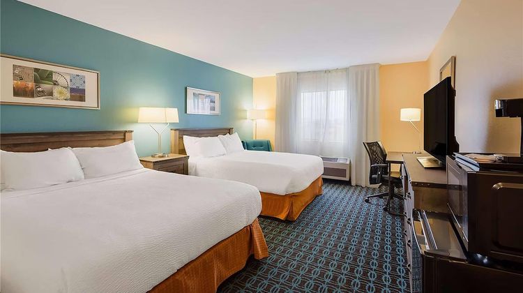 AmericInn by Wyndham Minot Room