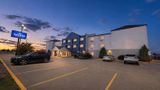 AmericInn by Wyndham Minot Exterior