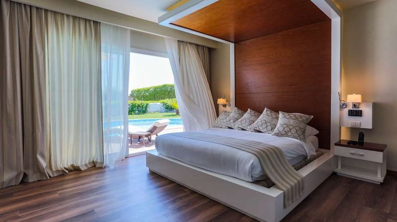 <b>Sunrise Montemare Resort Suite</b>. Images powered by <a href="https://iceportal.shijigroup.com/" title="IcePortal" target="_blank">IcePortal</a>.