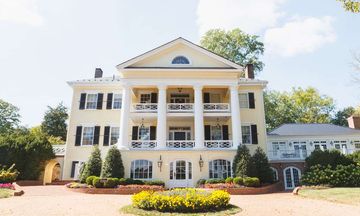 Inn at Willow Grove