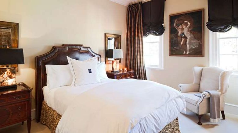 <b>Inn at Willow Grove Room</b>. Images powered by <a href="https://iceportal.shijigroup.com/" title="IcePortal" target="_blank">IcePortal</a>.