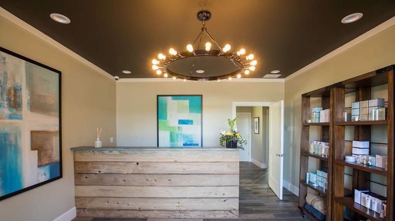 <b>Inn at Willow Grove Lobby</b>. Images powered by <a href="https://iceportal.shijigroup.com/" title="IcePortal" target="_blank">IcePortal</a>.
