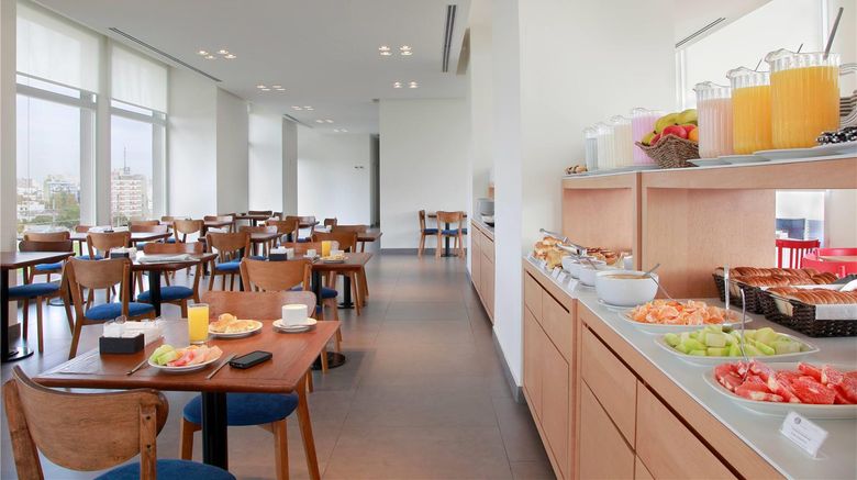 <b>Dazzler Palermo Restaurant</b>. Images powered by <a href="https://iceportal.shijigroup.com/" title="IcePortal" target="_blank">IcePortal</a>.