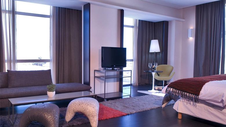 <b>Esplendor by Wyndham Mendoza Room</b>. Images powered by <a href="https://iceportal.shijigroup.com/" title="IcePortal" target="_blank">IcePortal</a>.