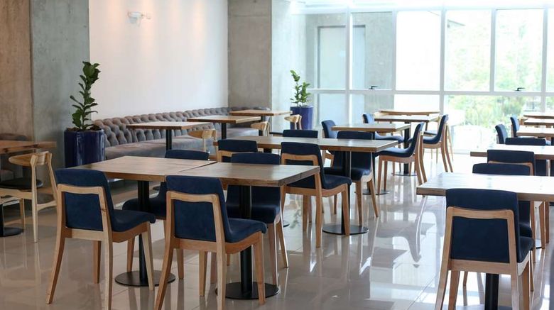 <b>Dazzler Rosario Restaurant</b>. Images powered by <a href="https://iceportal.shijigroup.com/" title="IcePortal" target="_blank">IcePortal</a>.