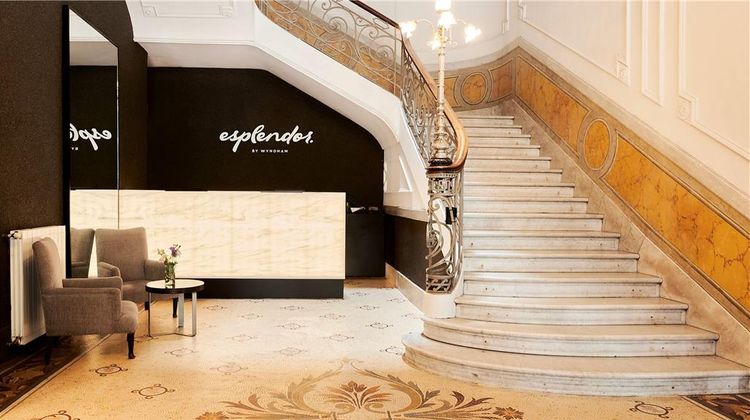 Esplendor Savoy Rosario Lobby