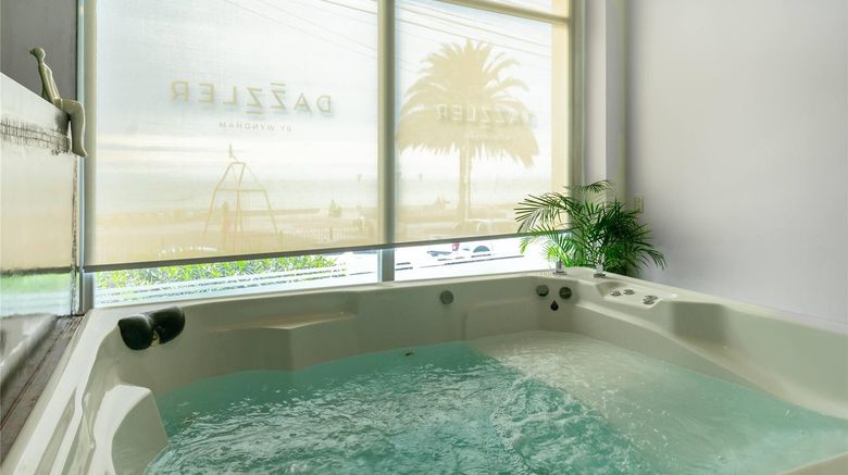 <b>Dazzler Puerto Madryn Spa</b>. Images powered by <a href="https://iceportal.shijigroup.com/" title="IcePortal" target="_blank">IcePortal</a>.