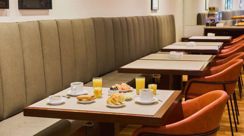 <b>Dazzler San Martin Restaurant</b>. Images powered by <a href="https://iceportal.shijigroup.com/" title="IcePortal" target="_blank">IcePortal</a>.