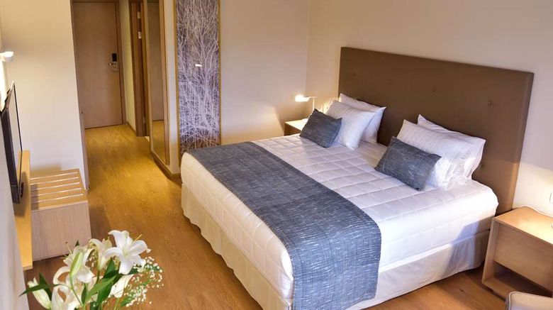 <b>Dazzler by Wyndham Asuncion Room</b>. Images powered by <a href="https://iceportal.shijigroup.com/" title="IcePortal" target="_blank">IcePortal</a>.