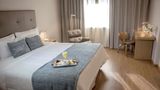 Dazzler by Wyndham Asuncion Room