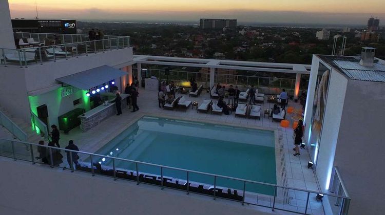 Dazzler by Wyndham Asuncion Pool