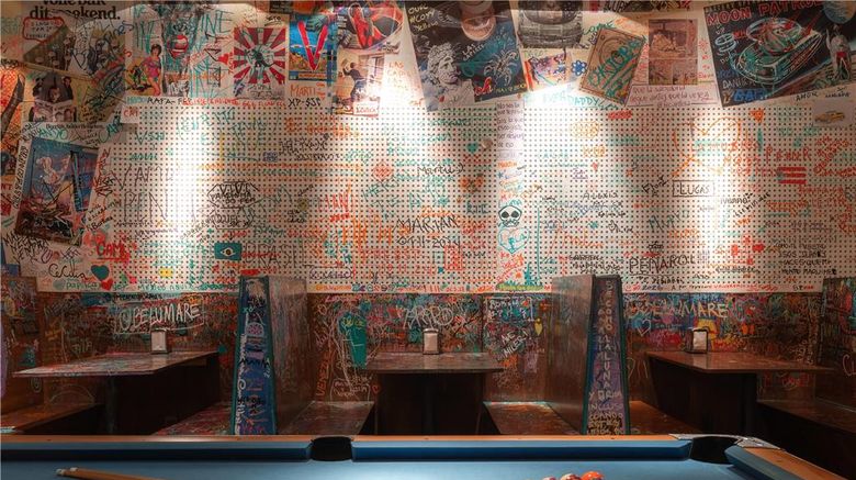 <b>Dazzler Montevideo Restaurant</b>. Images powered by <a href="https://iceportal.shijigroup.com/" title="IcePortal" target="_blank">IcePortal</a>.