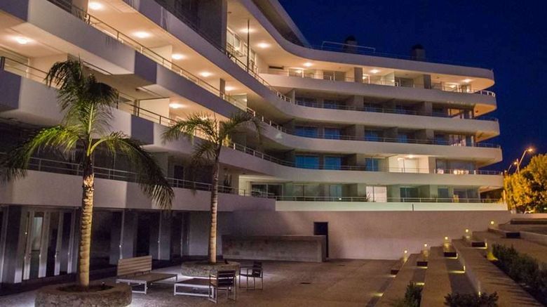 <b>Dazzler Colonia Exterior</b>. Images powered by <a href="https://iceportal.shijigroup.com/" title="IcePortal" target="_blank">IcePortal</a>.