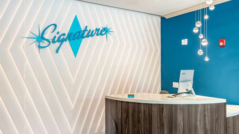 <b>Signature San Francisco Lobby</b>. Images powered by <a href="https://iceportal.shijigroup.com/" title="IcePortal" target="_blank">IcePortal</a>.