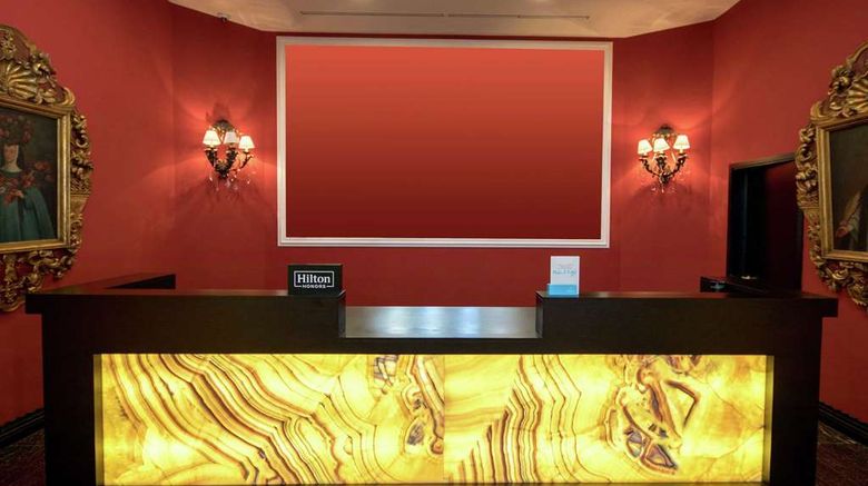 <b>Hilton Guatemala City Lobby</b>. Images powered by <a href="https://iceportal.shijigroup.com/" title="IcePortal" target="_blank">IcePortal</a>.