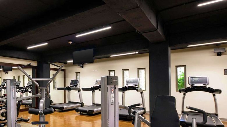 <b>Hilton Guatemala City Health</b>. Images powered by <a href="https://iceportal.shijigroup.com/" title="IcePortal" target="_blank">IcePortal</a>.