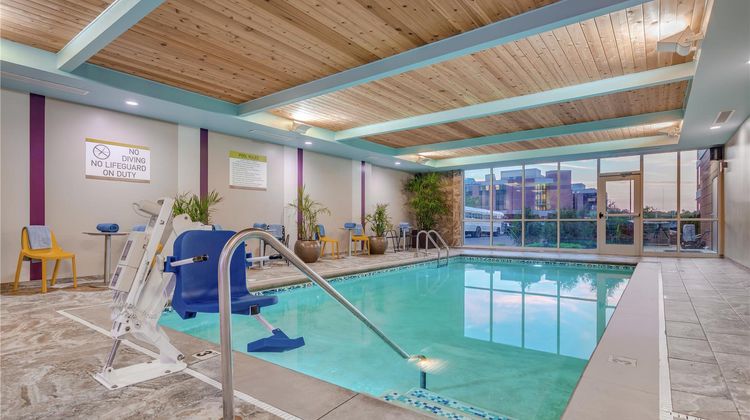 Home2 Suites Indianapolis Northwest Pool
