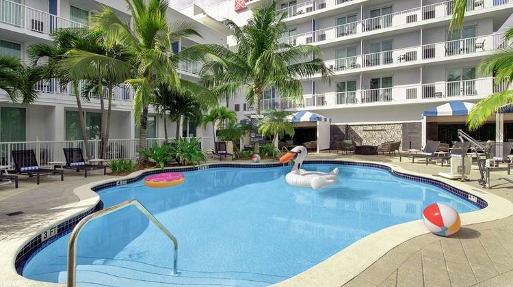 Hilton Garden Inn Miami Brickell South Pool