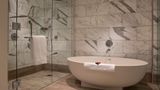 <b>Conrad Washington DC Room</b>. Images powered by <a href="https://iceportal.shijigroup.com/" title="IcePortal" target="_blank">IcePortal</a>.