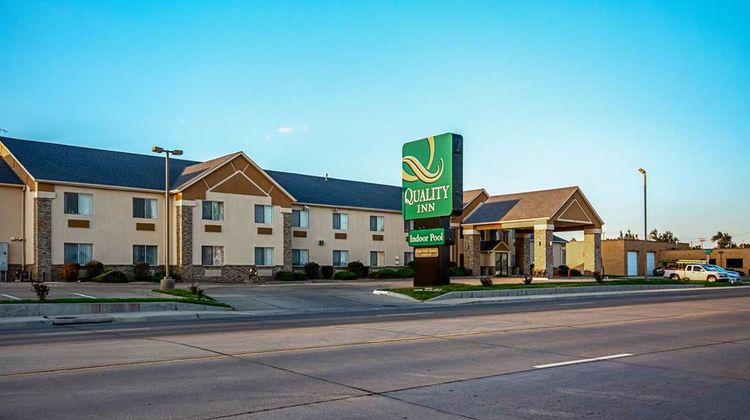 Quality Inn Dodge City Exterior
