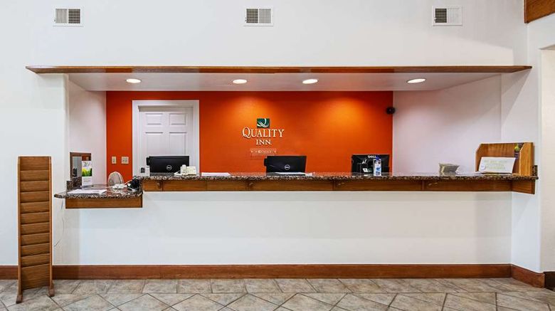 <b>Quality Inn Dodge City Lobby</b>. Images powered by <a href="https://iceportal.shijigroup.com/" title="IcePortal" target="_blank">IcePortal</a>.