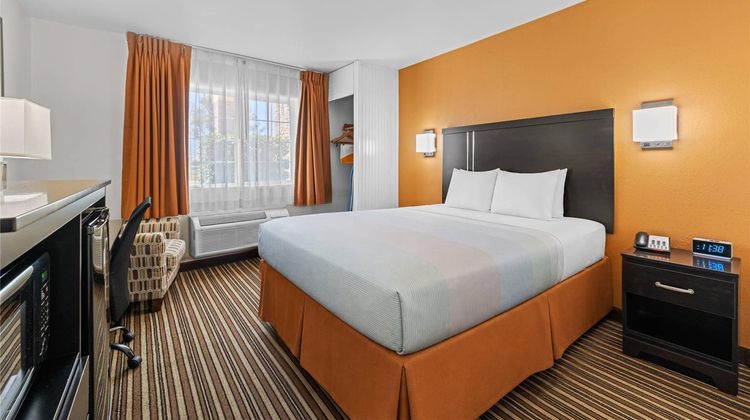 Quality Inn Dodge City Room