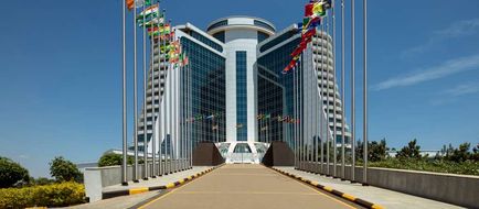 Wyndham Kampala Exterior