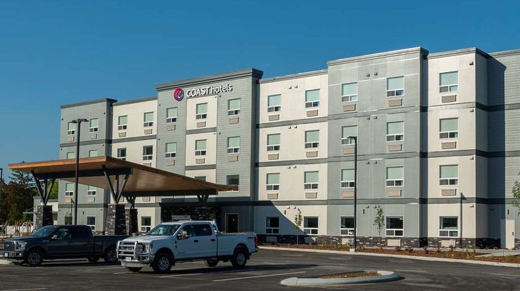 Coast Oliver Hotel Exterior