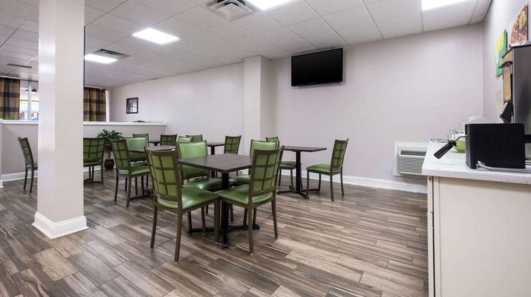 Quality Inn Starkville Restaurant