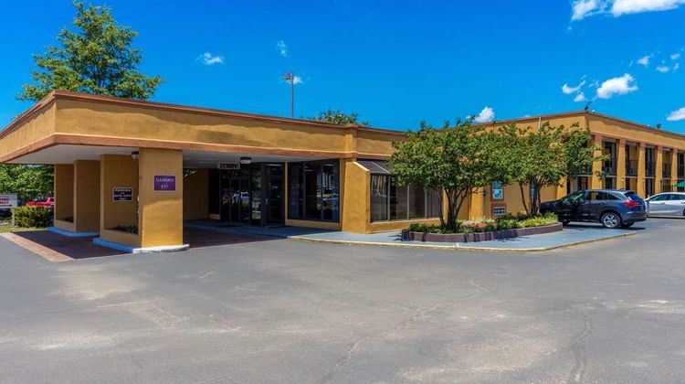 Quality Inn Starkville Exterior