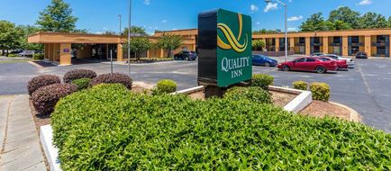 Quality Inn Starkville Exterior